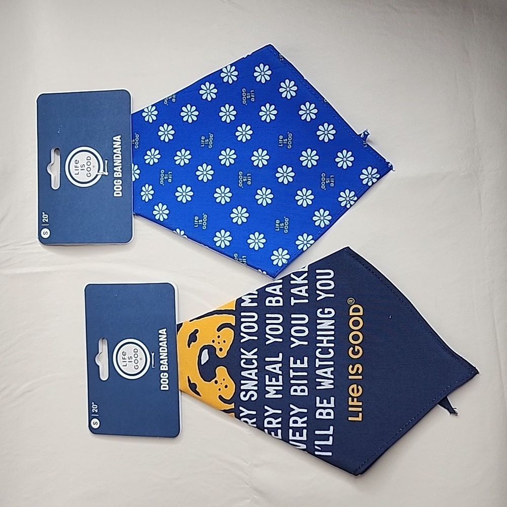 Life Is Good Dog Bandanas Set of 2 Blue Size Small 20" NWT